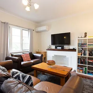 Holiday home Cosy -3 Bedrooms Victoria Park Perth