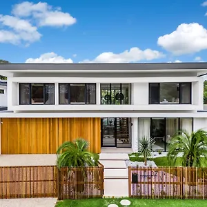 Holiday home Poet's Nest Byron Bay